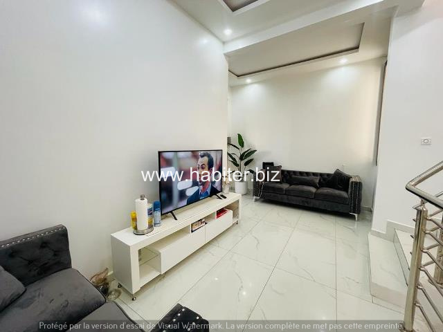 Villa meublée R+1 à louer à Keur Ndiaye LO