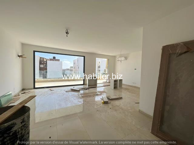 Appartement de 216m2 neuf à vendre à Mermoz avec vue mer