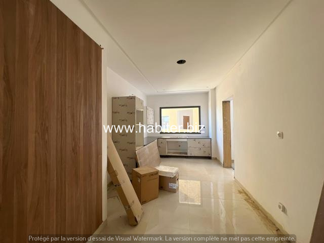 Appartement de 216m2 neuf à vendre à Mermoz avec vue mer