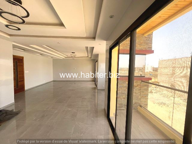 Appartement à louer aux Almadies à la zone de recasement