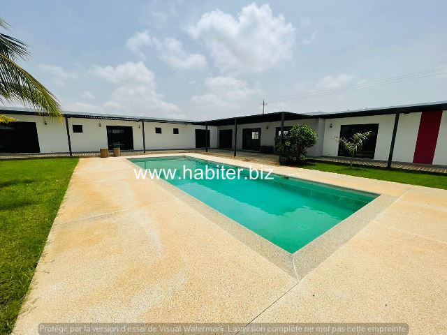 Villas à louer à SALY
