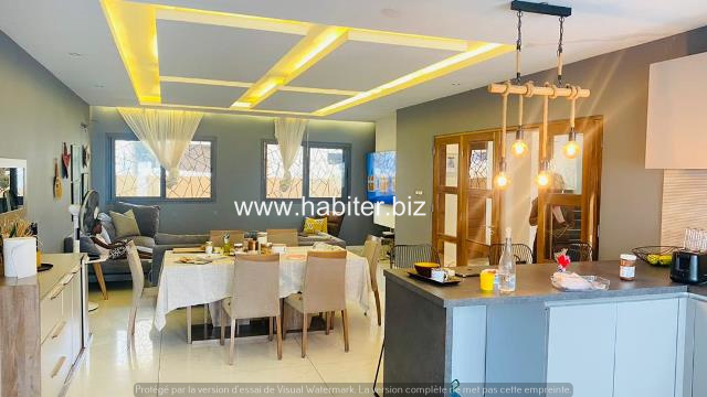 Villa R+2 à louer à Almadies 2 
