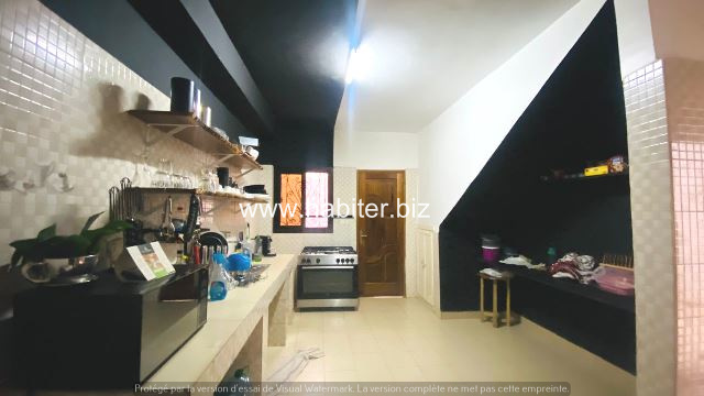 Villa R+1  à louer meublée ou vide aux Mamelles