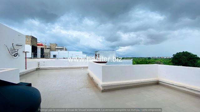 Villa R+1  à louer meublée ou vide aux Mamelles