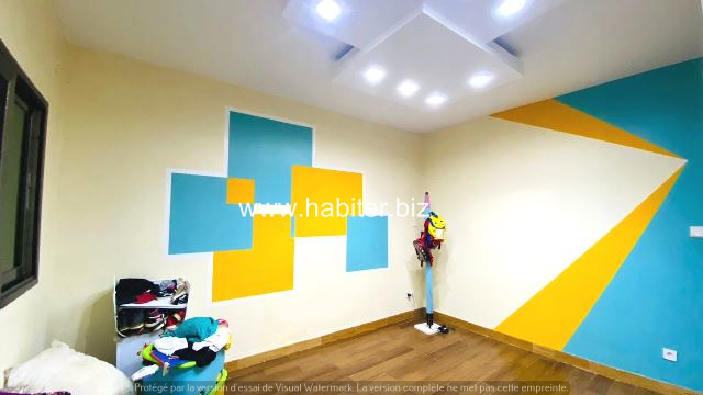 Villa R+2 de 200m² à vendre à Mbao