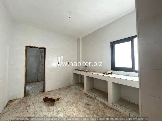 Appartements de 164 m² à louer à Mermoz