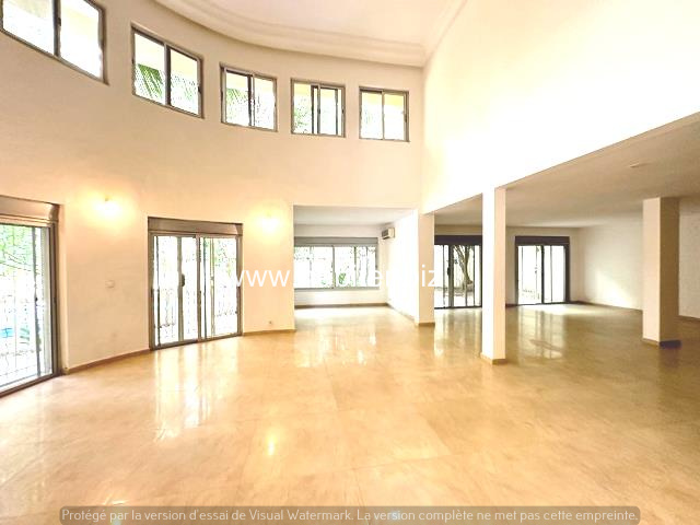 Villa à louer ou à vendre aux Almadies