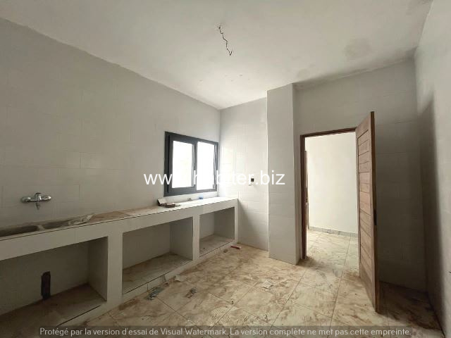 Appartements de 164 m² à louer à Mermoz