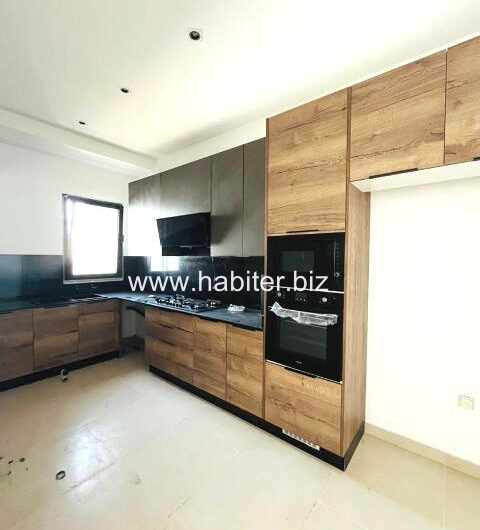 Appartement à louer à Mermoz