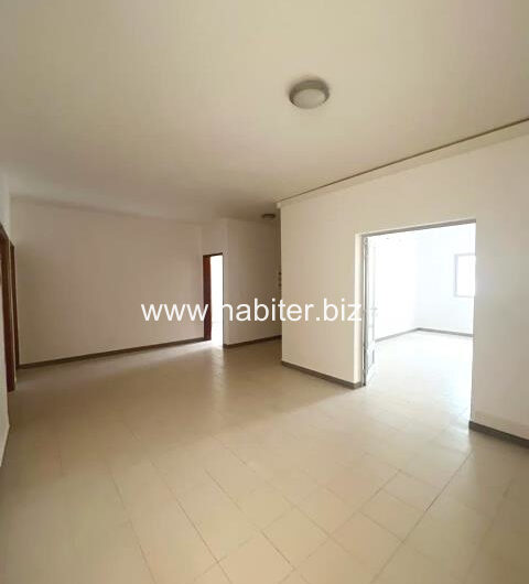 Villa R+1 de 700m2 à vendre ou à louer à Ngor Almadies
