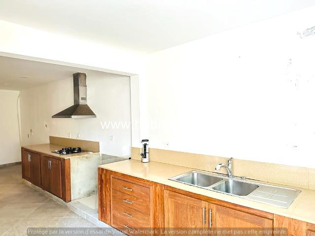 Villa à louer ou à vendre aux Almadies