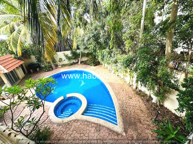 Villa à louer ou à vendre aux Almadies