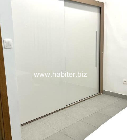 Appartement F3 Meublé à louer aux mamelles