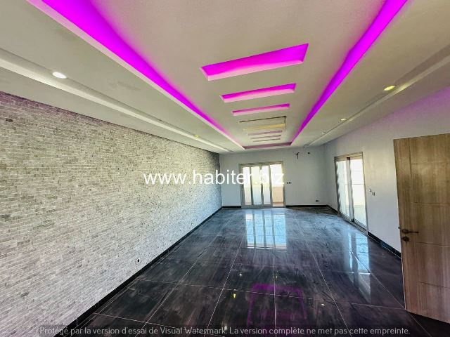 Villa R+2 à louer sur la VDN 3