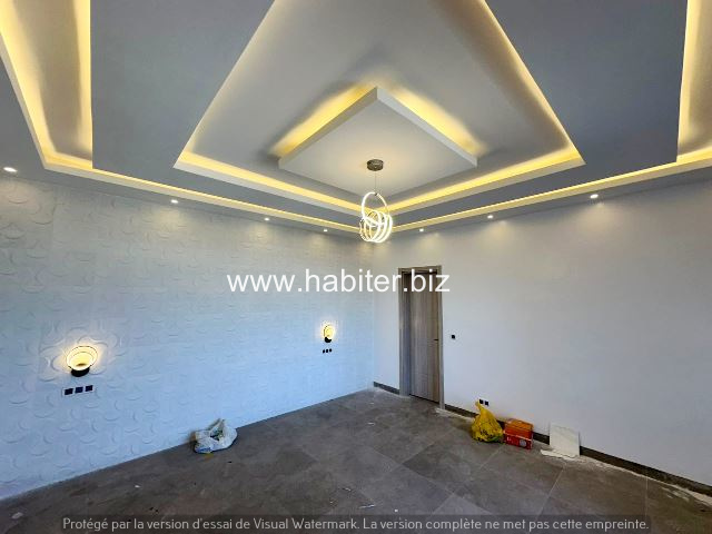 Villa R+2 à louer sur la VDN 3