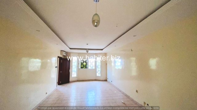 Villa R+2 à louer aux Almadies
