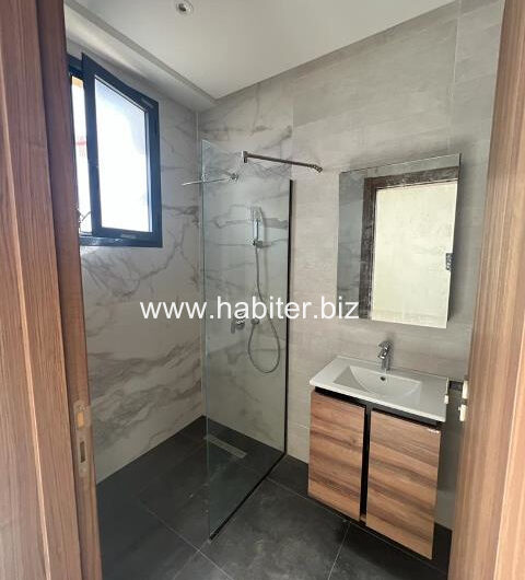 Bel Appartement à louer à Mermoz