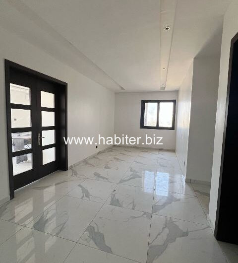 Appartement à louer à Mermoz