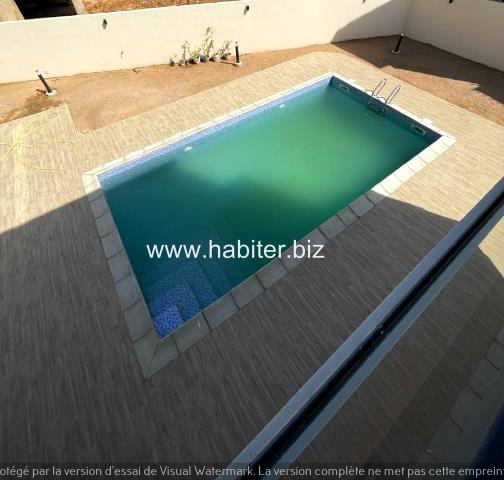 Superbe villa R+1 à louer à Ngaparou