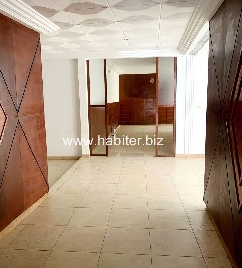 Appartement à louer à Ngor Virage derrière chez Katia