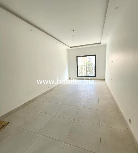 Appartement à vendre à la cité Mourtada