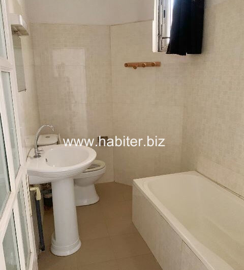 Appartement à louer à Ngor Virage derrière chez Katia