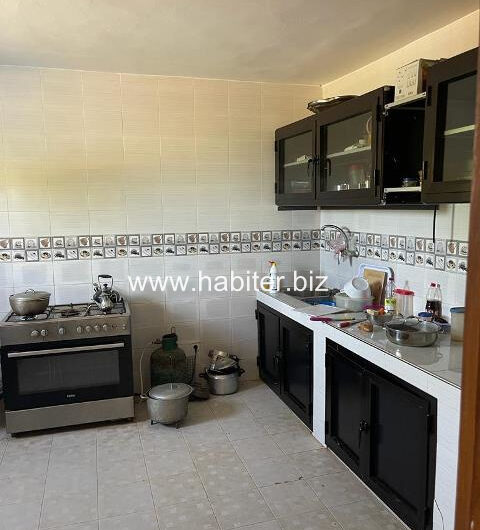 Belle villa de 1000m2 vue mer avec piscine à Vendre Popenguine