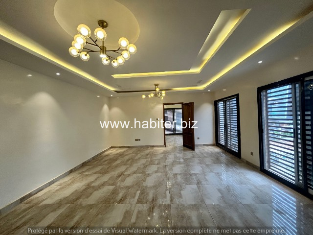Belle Villa de 230m² à louer aux Alamdies