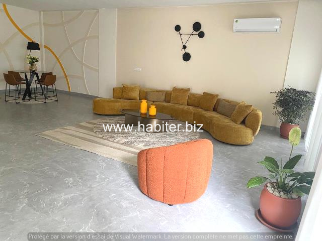 Appartement à louer au Point E