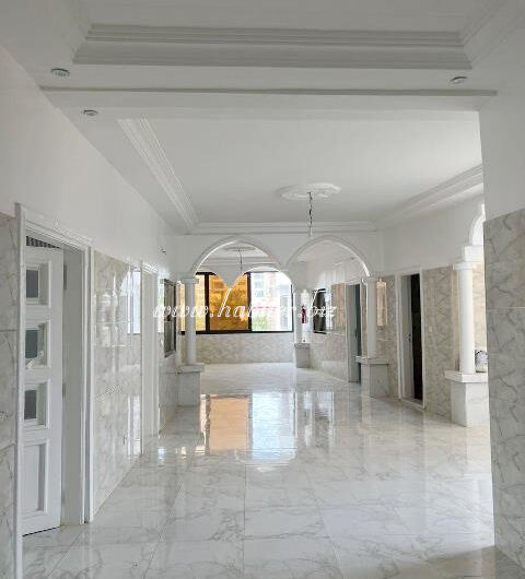 Villa R+2 à louer à Ngor Almadies