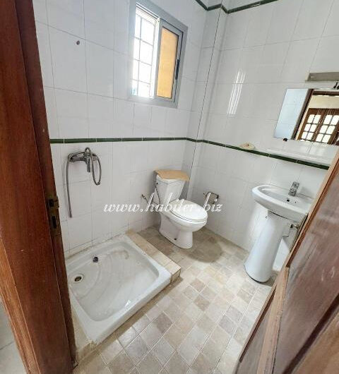 Villa R+2 à louer à Sacré-cœur 3