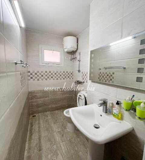 Appartement lumineux de 180m2 à vendre à Ngor virage