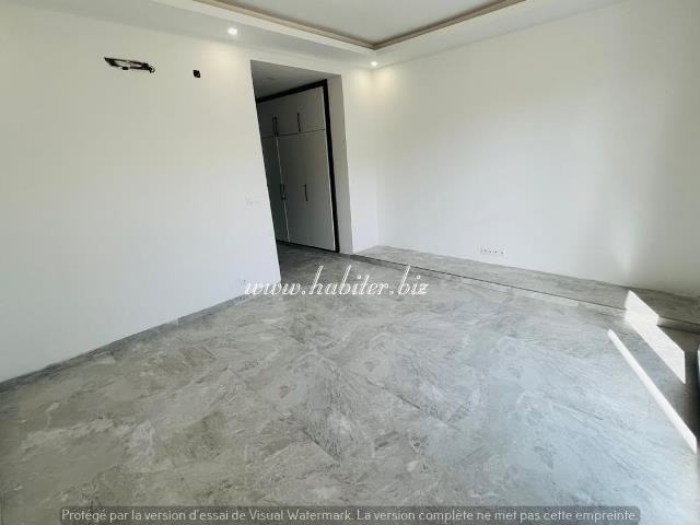Appartement à louer à Mermoz au 1er étage