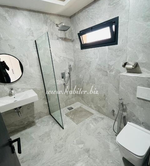 Appartement à louer à Mermoz au 1er étage