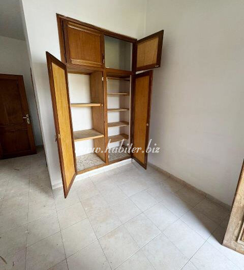 Villa R+2 à louer à Sacré-cœur 3