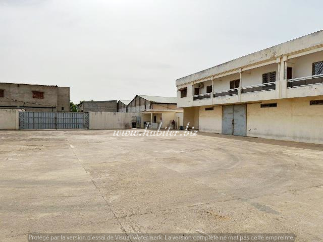 Hangars à louer à Cambérene