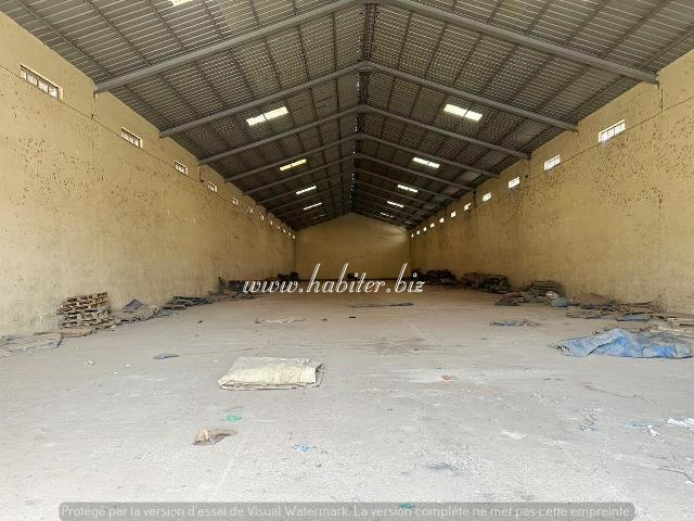Hangars à louer à Cambérene