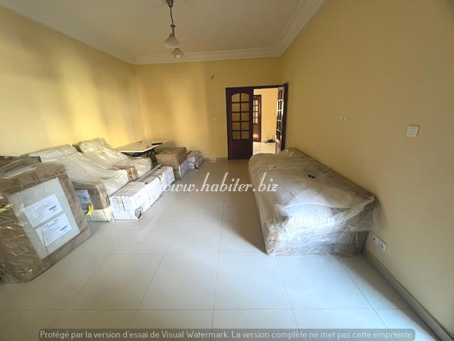 Appartement vide à louer a sacré cœur