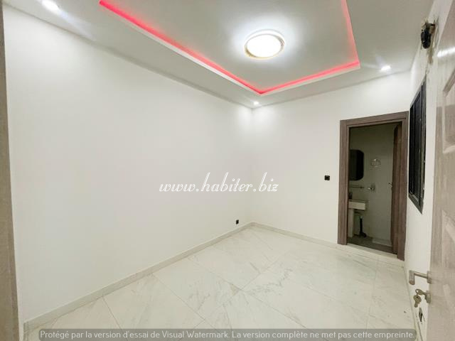 Appartement à louer à Sotrac MERMOZ