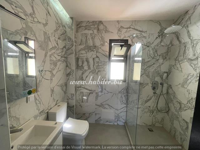 Appartement à louer aux Mamelles à la cité Mackiou Faye