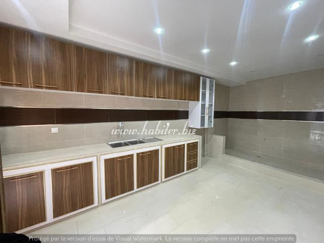 Appartement de type disponible à Mermoz sotrac