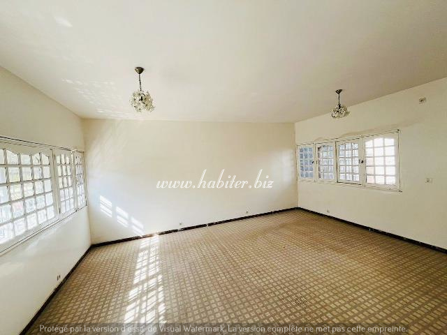 Appartement à louer à Mermoz