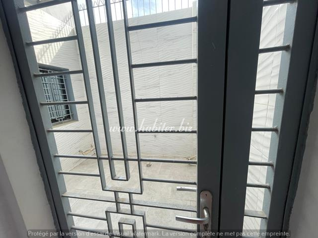 Appartement de type disponible à Mermoz sotrac