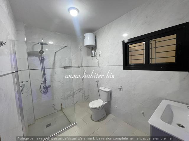 Appartement de type disponible à Mermoz sotrac