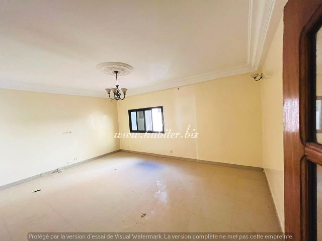 Appartement à louer à Sicap foire