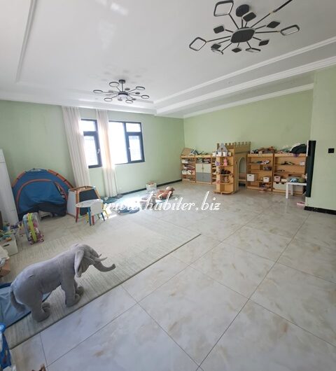 Villa R+2 spacieuse et lumineuse à vendre aux Almadies avec les meubles