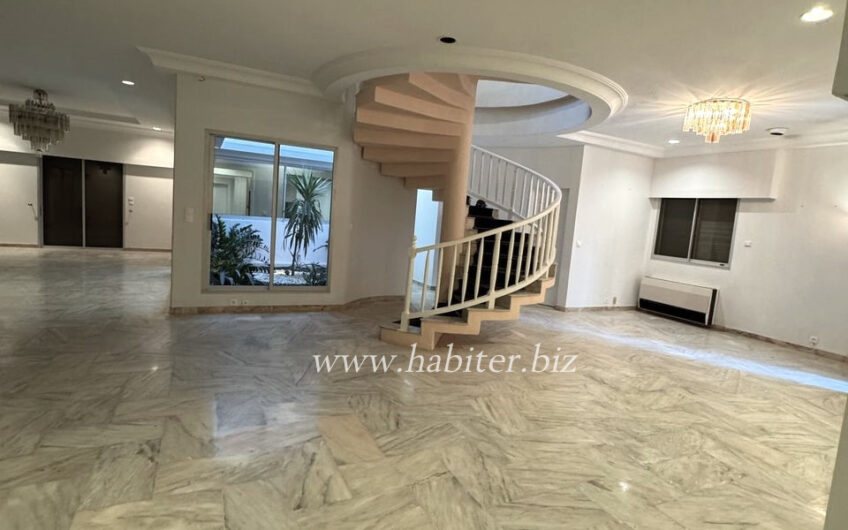 Superbe Villa à louer aux Almadies