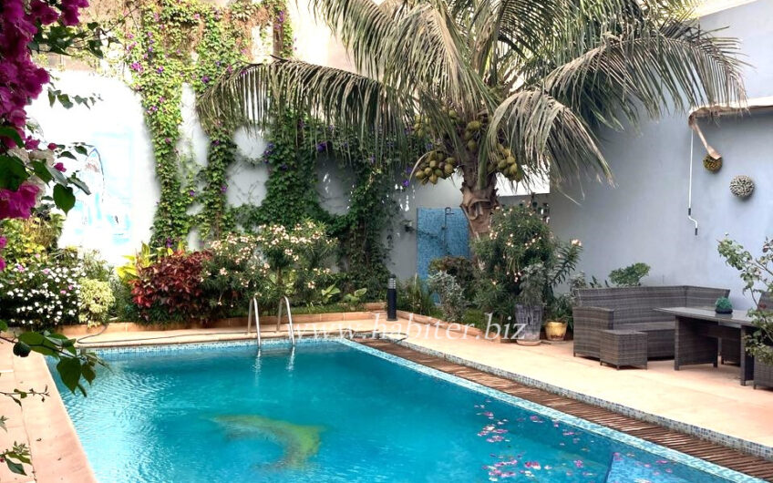 Grande villa à louer aux Almadies
