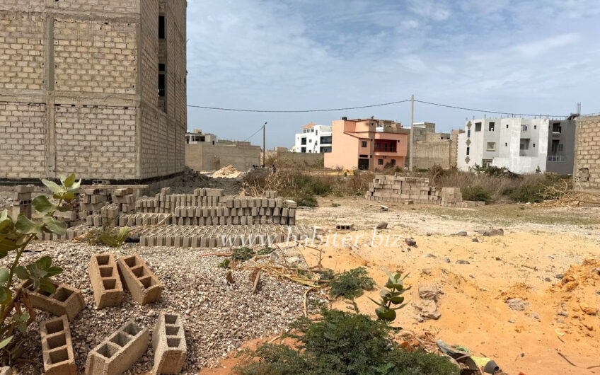 Terrain à vendre à Kounoune non loin de la base française