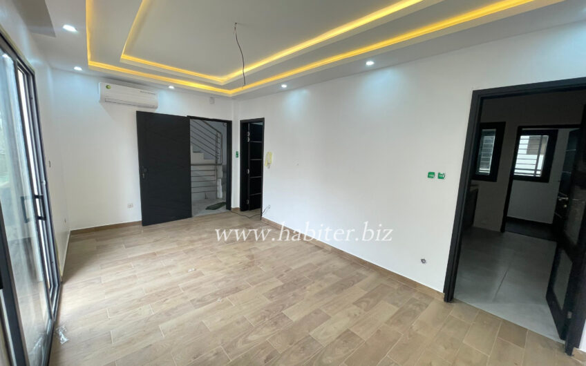 Studio à louer à Ngor /Almadies